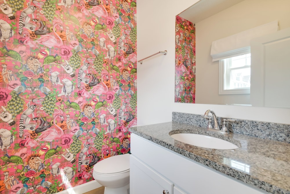 2 Mi to TBK Bank Sports Complex: Townhome w/ Patio