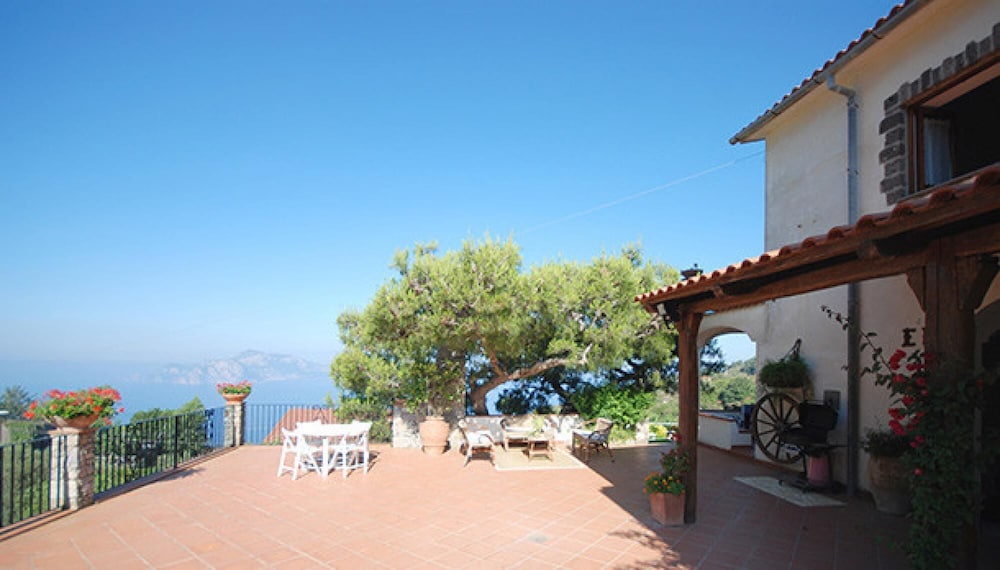 Villa Posidonia in Massa Lubrense view 3