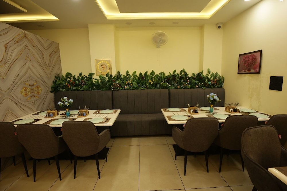 Hotel Neo