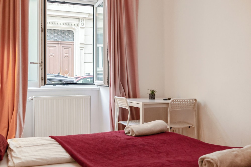 Affordable 3BR Apt Belvedere Vicinity