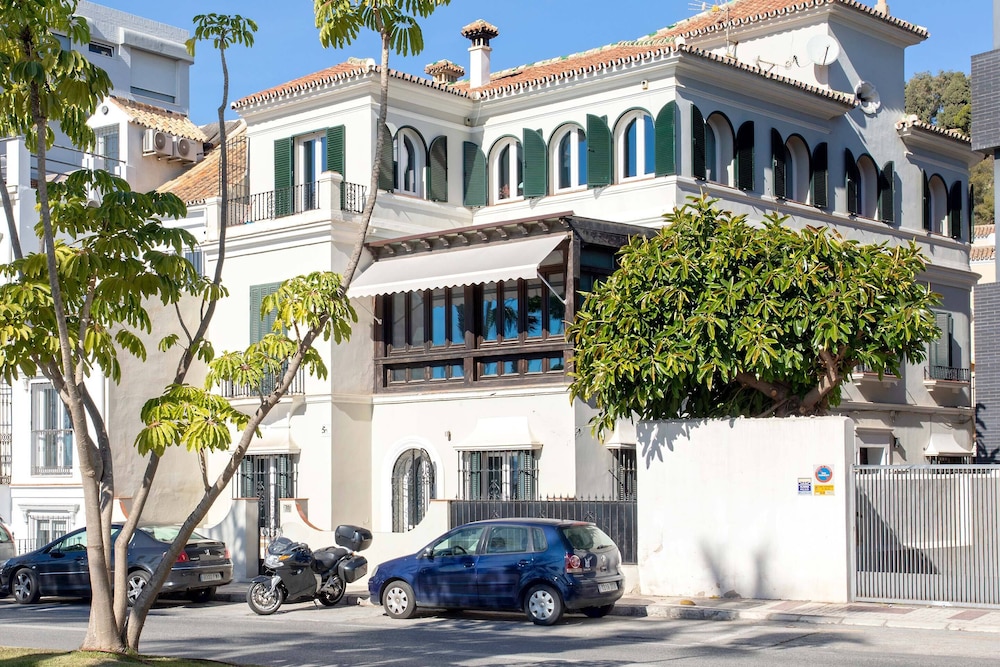 Genteel Home Paseo Marítimo