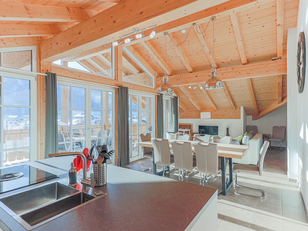 Luxury Apartment in Brixen