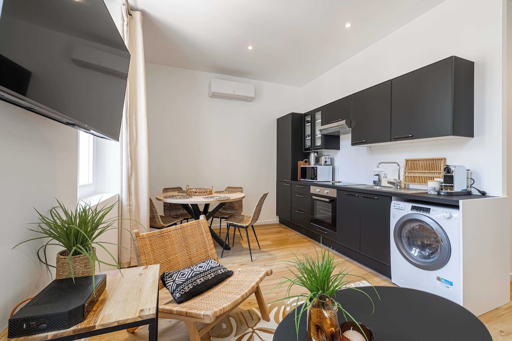 Nice Decorated Apartment - Near Croisette - 1br/4p view 5