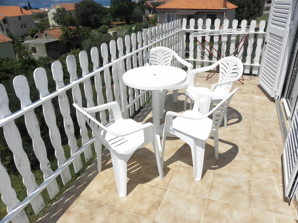 Zvone - 100 m From sea - A2 view 2