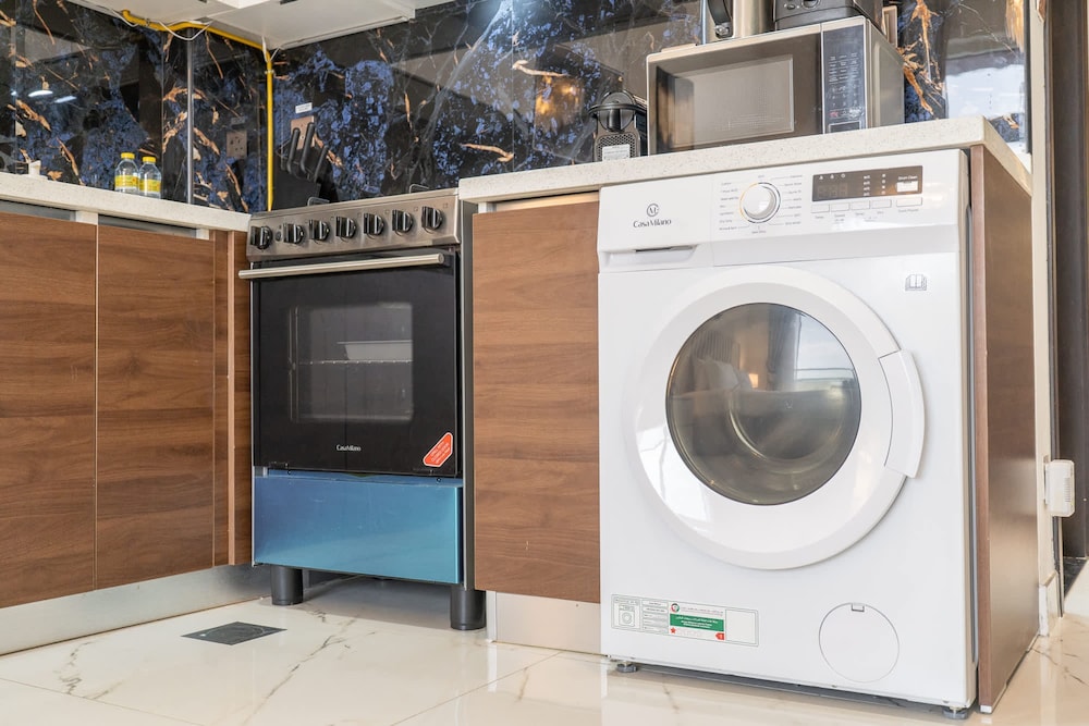 Magnificent and Elegant Studio in Al Barsha South