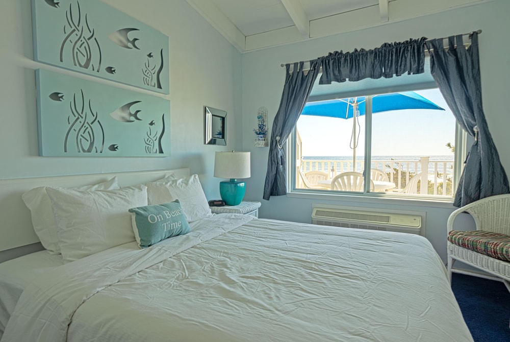 Sea Crest Resort