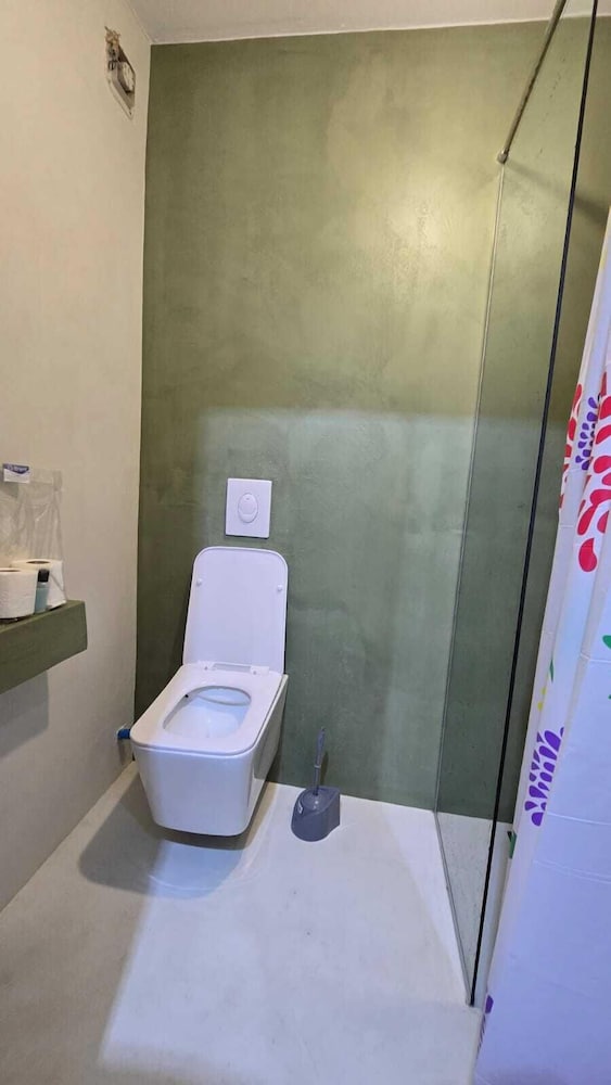 Tirent Apartment-One Bedroom Central