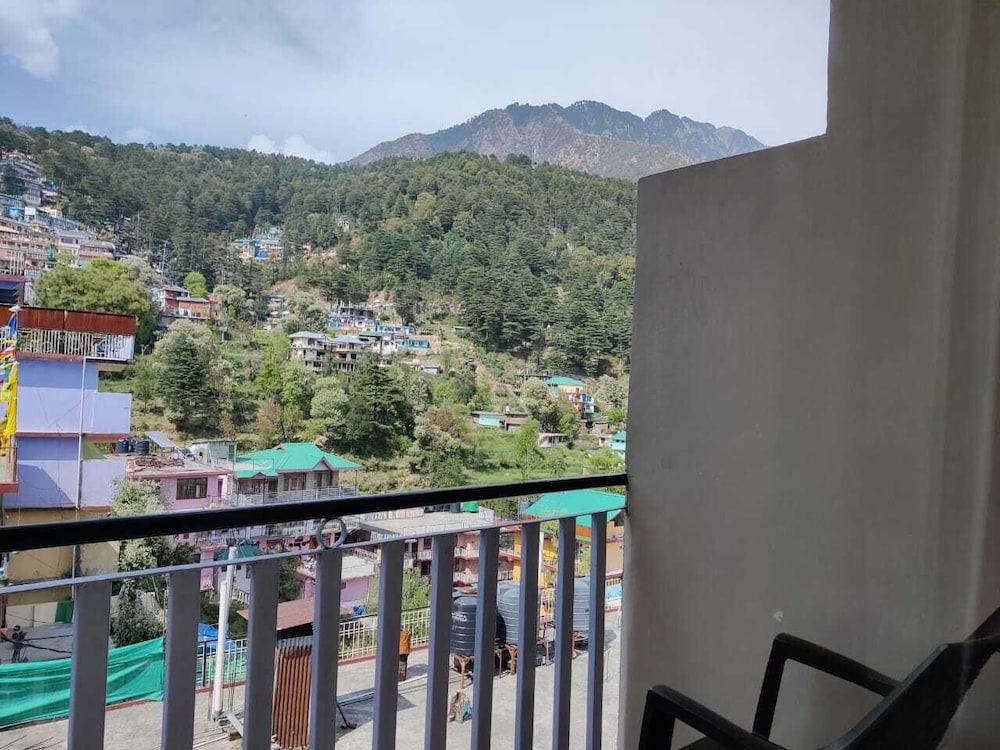Hotel Hill Town Dharmshala