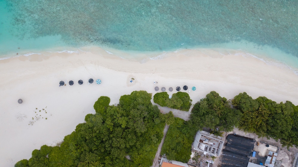Ukulhas Beach Inn