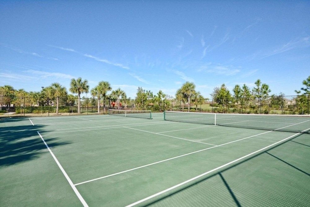 Family-friendly 5br Retreat Splash Pool + Resort Amenities + No Rear Neighbors 5 Bedroom Townhouse