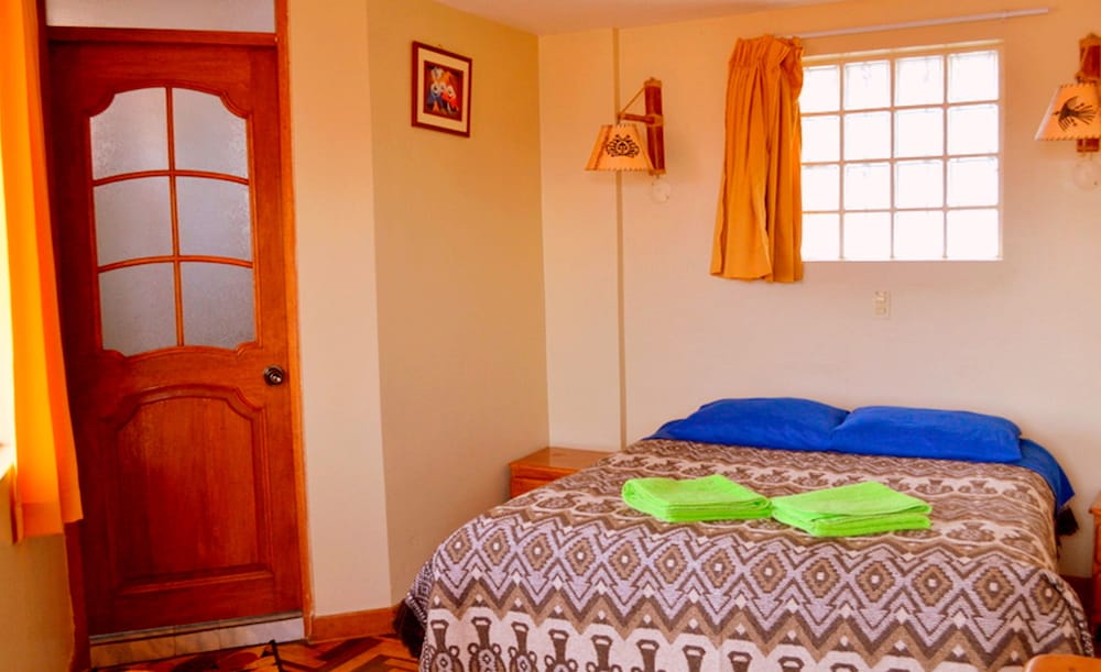 Wake Up Hostel