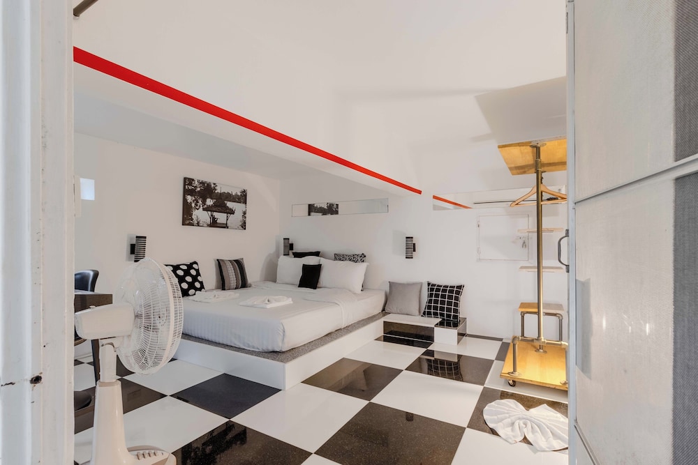 6BR Villa Huge Pool & Mountain View V89