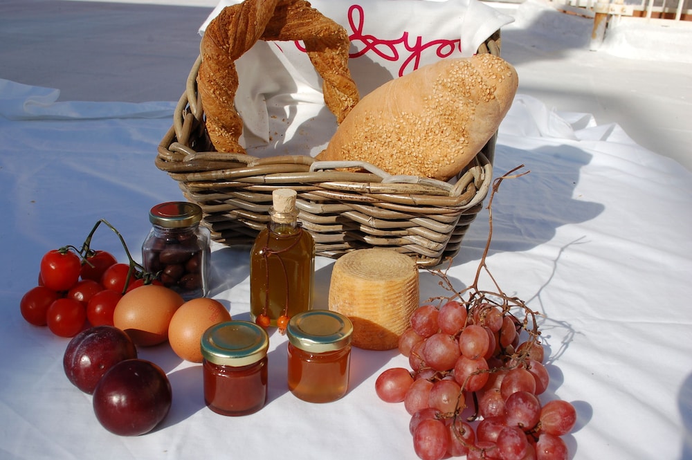 Fava Eco Suites