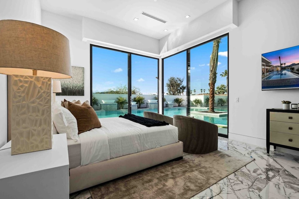 Exclusive Stay w/ Pool & Hot Tub Bravo Villa #14 by Avantstay