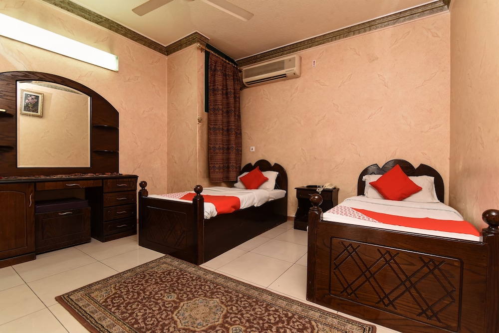 OYO 361 Al Janoub Hotel