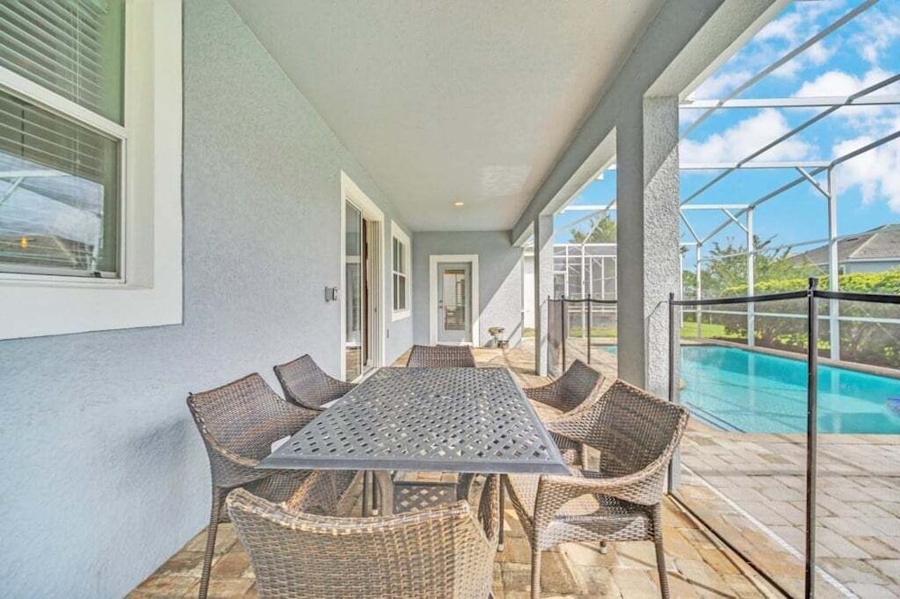 Lots Of Space Pool, Spa Champions Gate Home! 6 Bedroom Villa