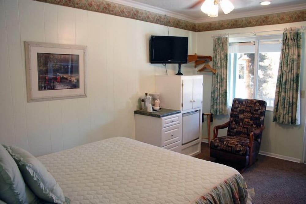 The Homestead Inn