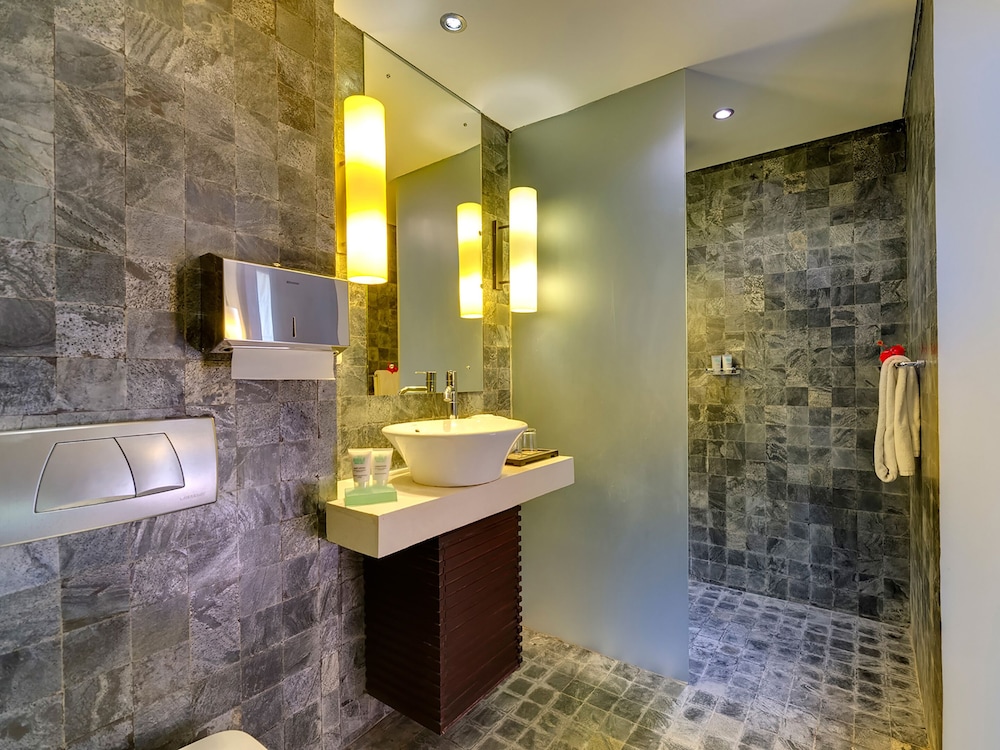 Mandalay Villas