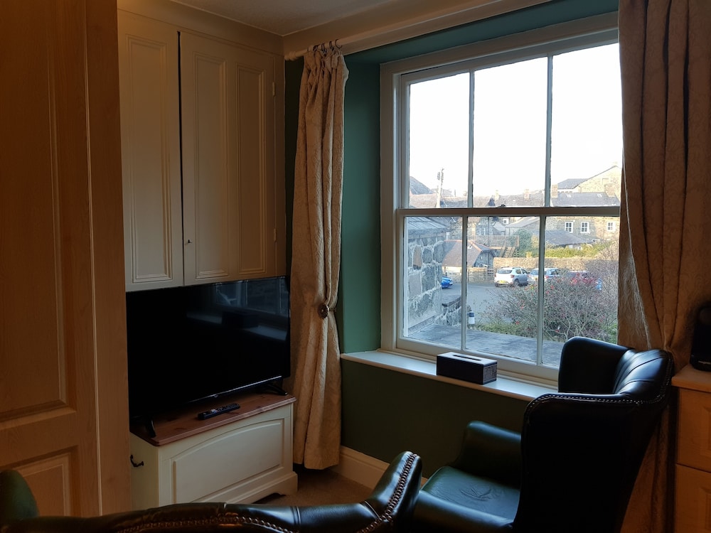 Afallon Townhouse
