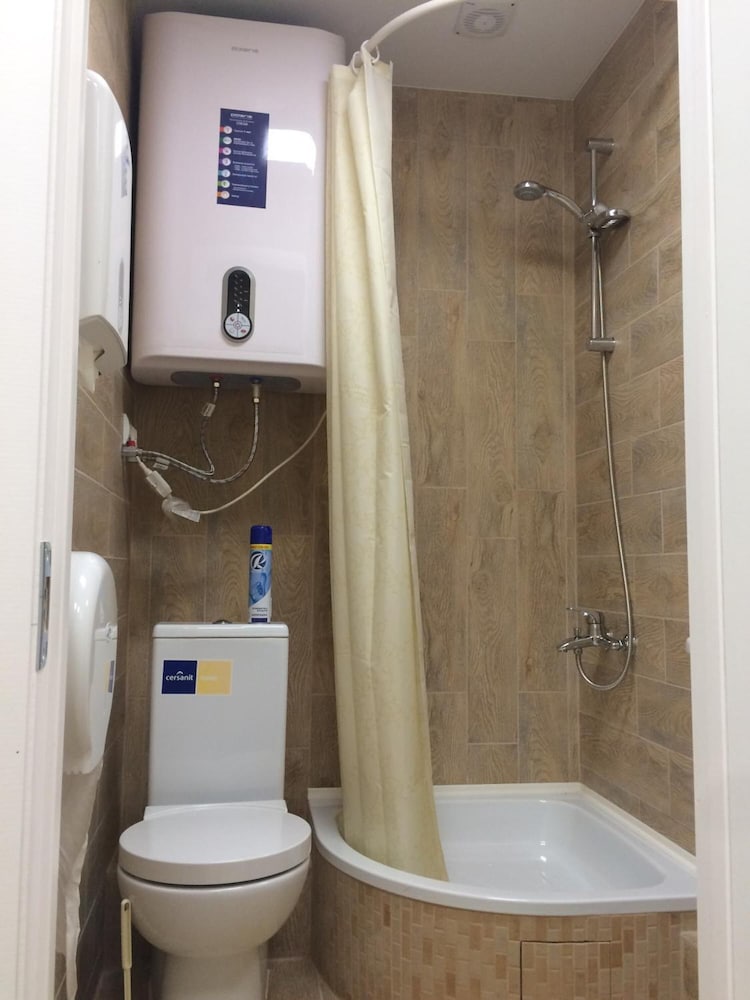 Hostel 65