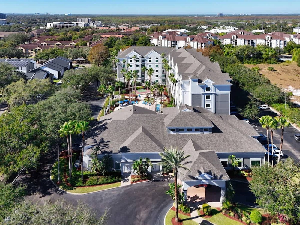 1BR Free Shuttle to Disney Parks