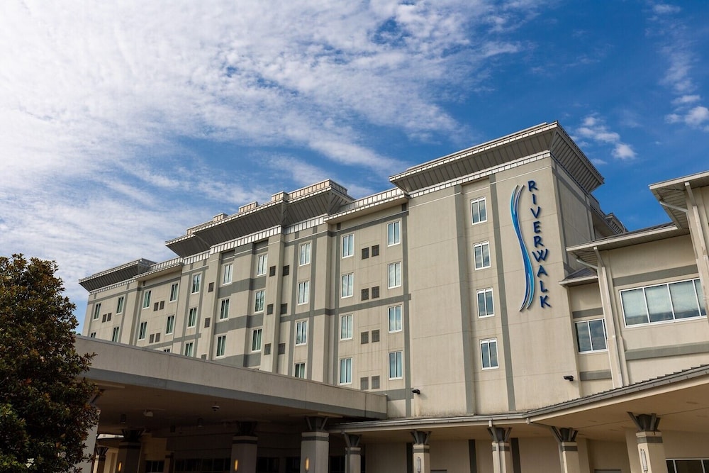 Hotel Riverwalk Casino Hotel - Image 1