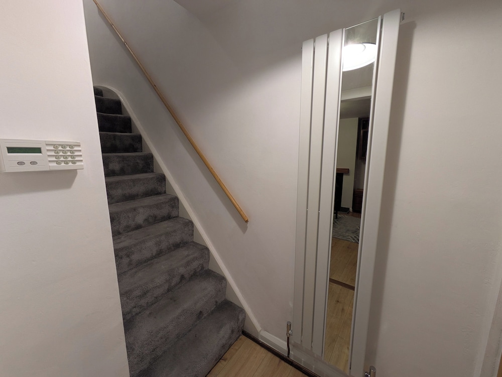 1-bed Home for 2, Parking, Garden & Great Location
