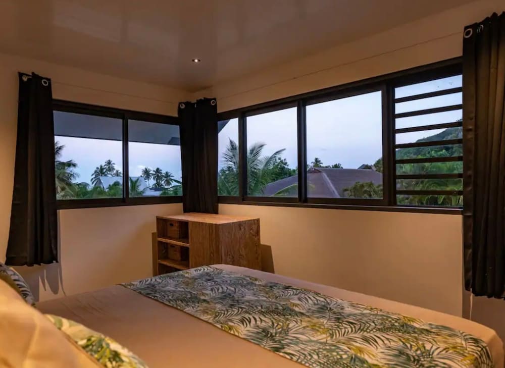 Exceptional Villa Located in Bora Bora view 5
