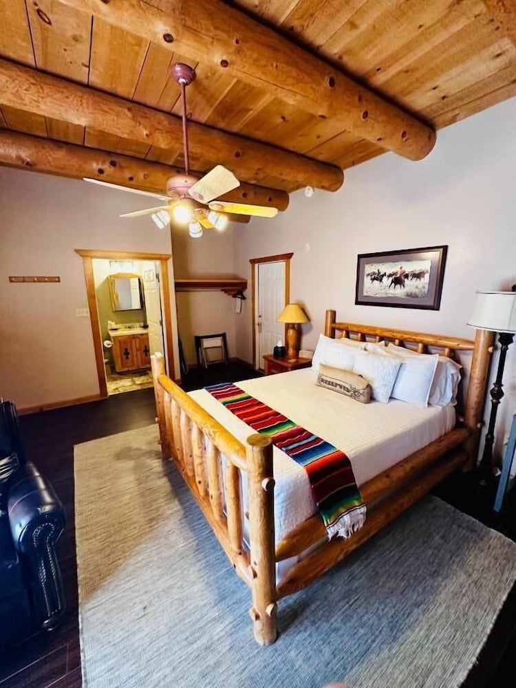 Adobe Rose Inn