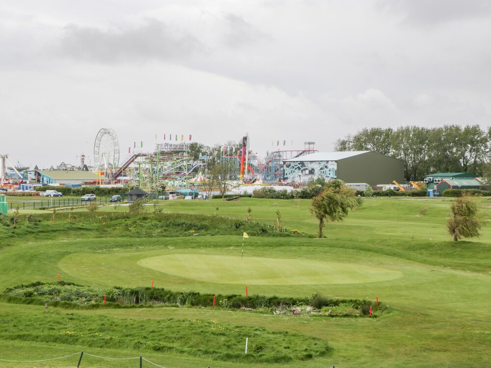 Fairways 4 - Sunny Meadows
