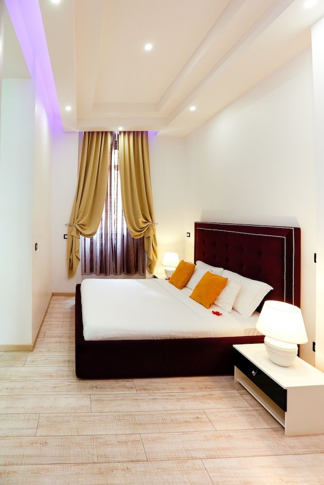EscapeSuite Domus Collection