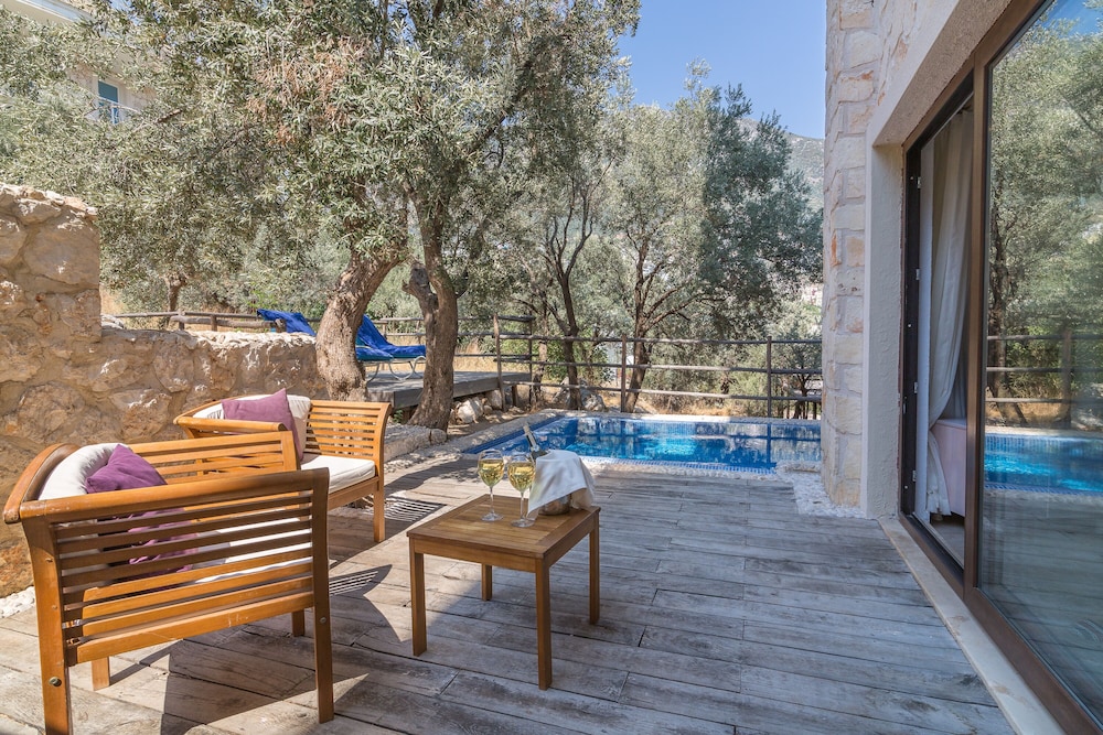 Kalkan Oasis Hotel - Adults Only