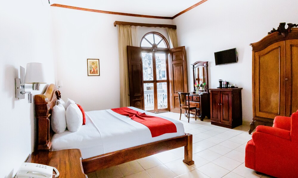 Hotel Real La Merced