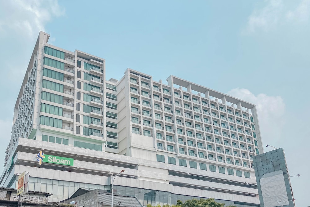 Spacious and Combined 1BR Apartment at Nine Residence