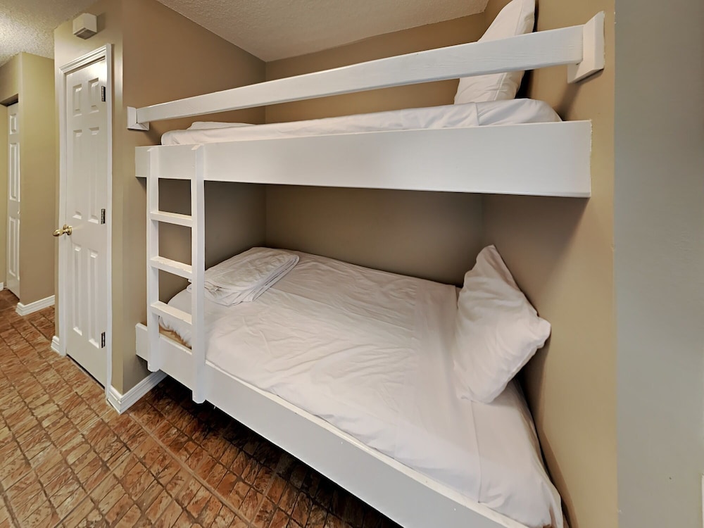 Grand Caribbean West by Southern Vacation Rentals