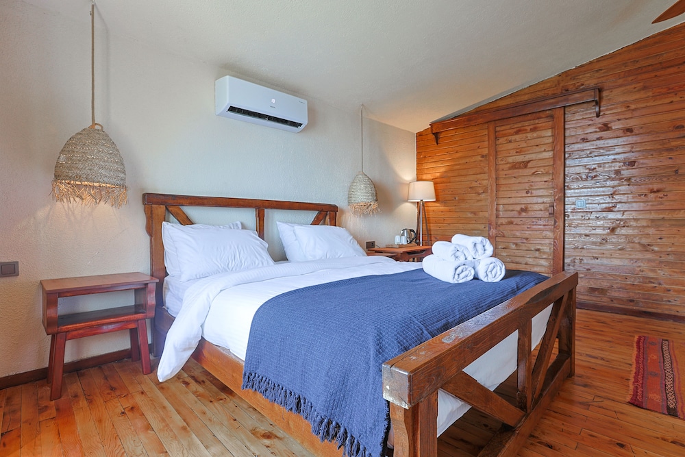 La Boheme Kabak - Image 106