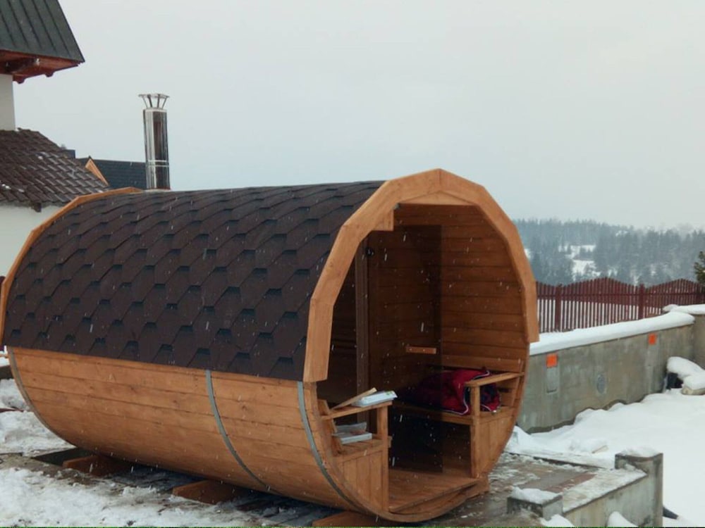 Cottage With a View of the Tatra Mountains