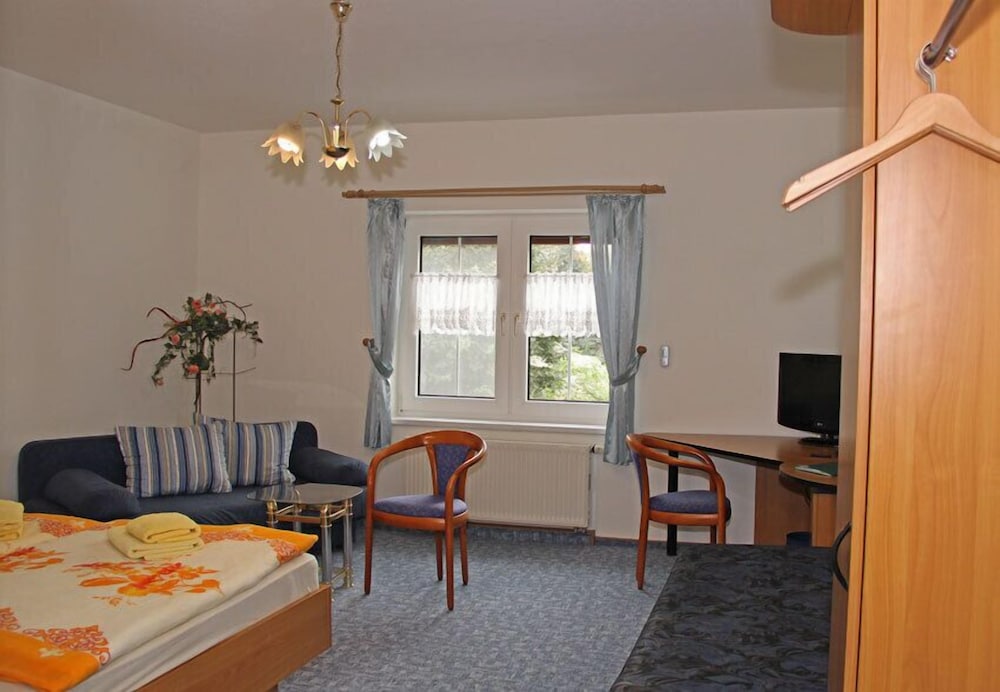Hotel Parkschanke Zabeltitz - Property Image 2