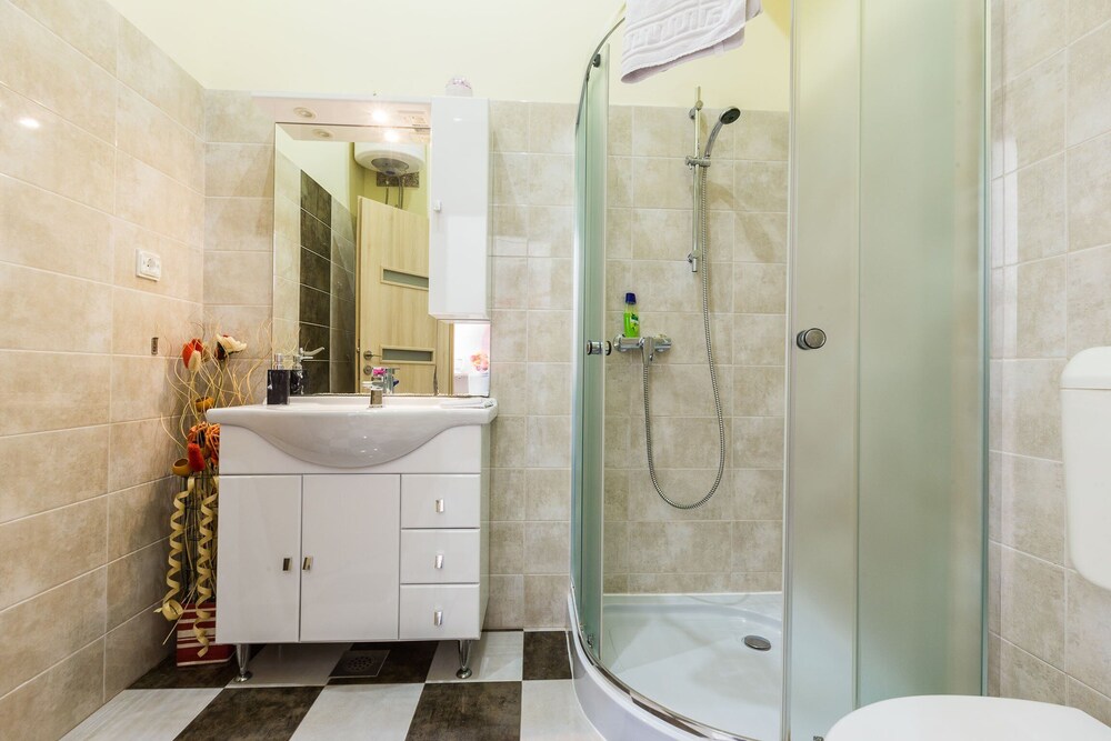 Charming and Historic Old Town Apartments