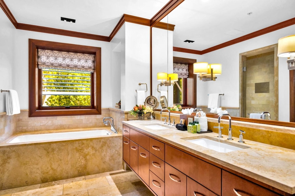 KBM Resorts Free CAR Luxury Oceanfront Villa at Montage Kapalua Bay Private Lanai and BBQ Mon-5203