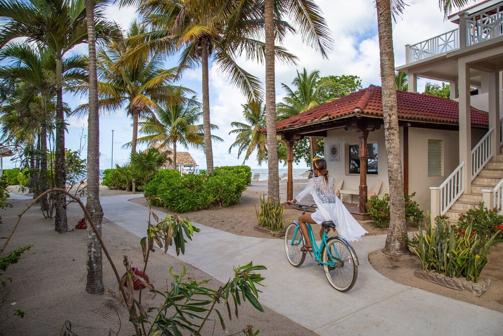 The Lodge at Jaguar Reef