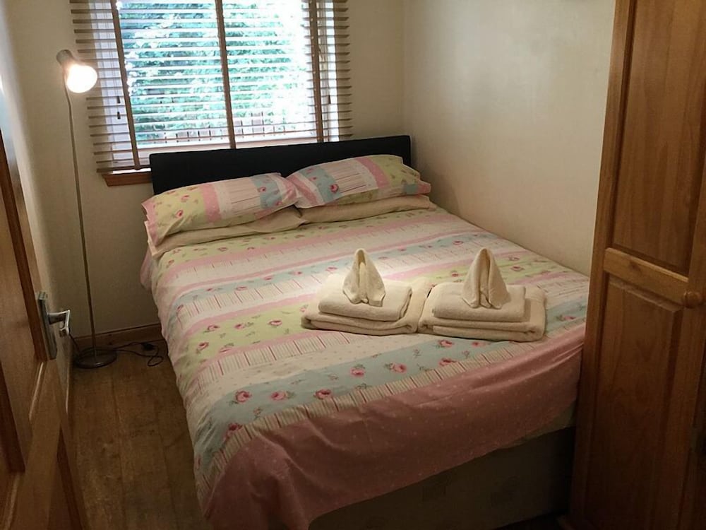 4 Bedroom House Stratherrick view 2