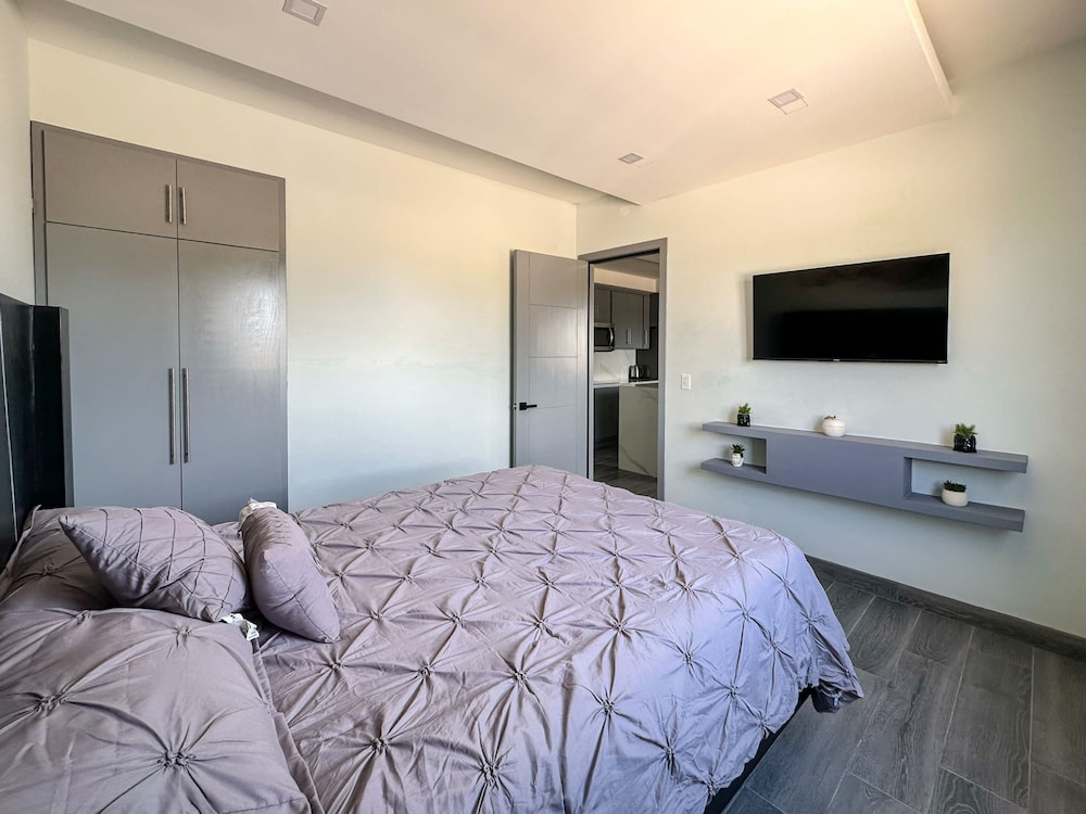 Urban Oasis Apartment 3