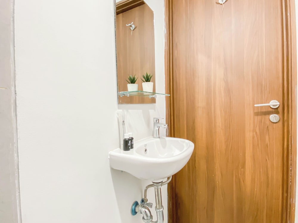 Cozy And Best Place Studio Apartment Royal Sentul Park