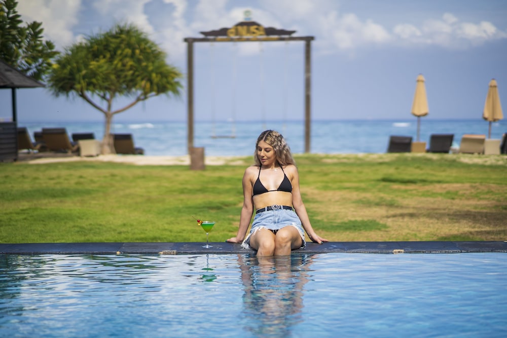 d'Nusa Beach Club and Resort 36
