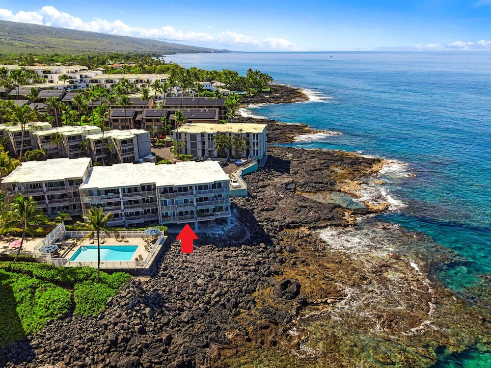 Ocean Front - Fantastic Ocean Views - Completely Upgraded - Vrkcv