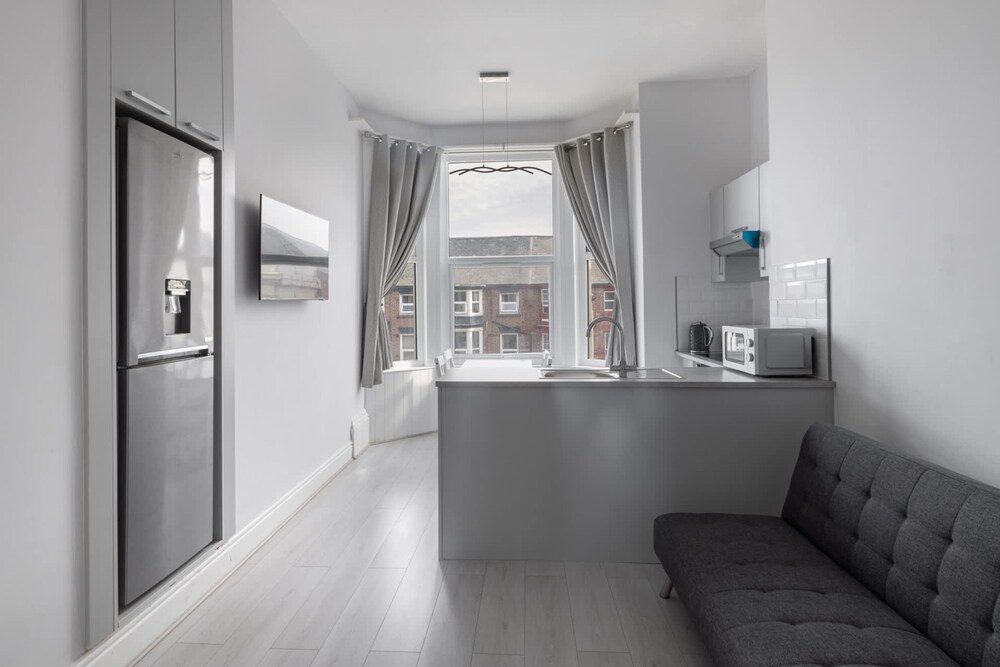 Host Stay Aberdeen Walk Apartment