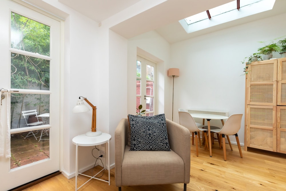 Stylish and Modern 1 Bedroom Flat in Whitechapel