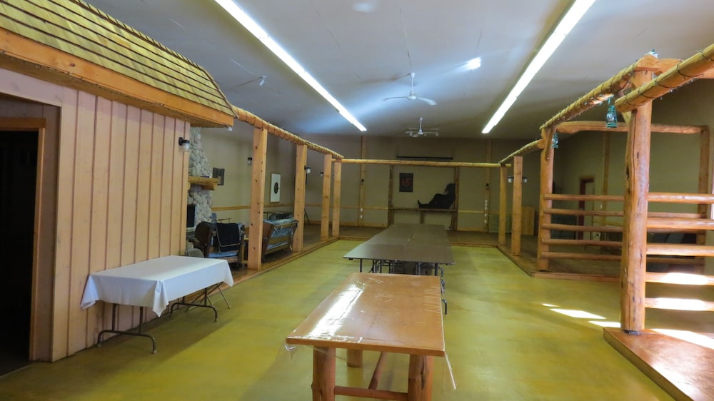 Lazy M Lodge