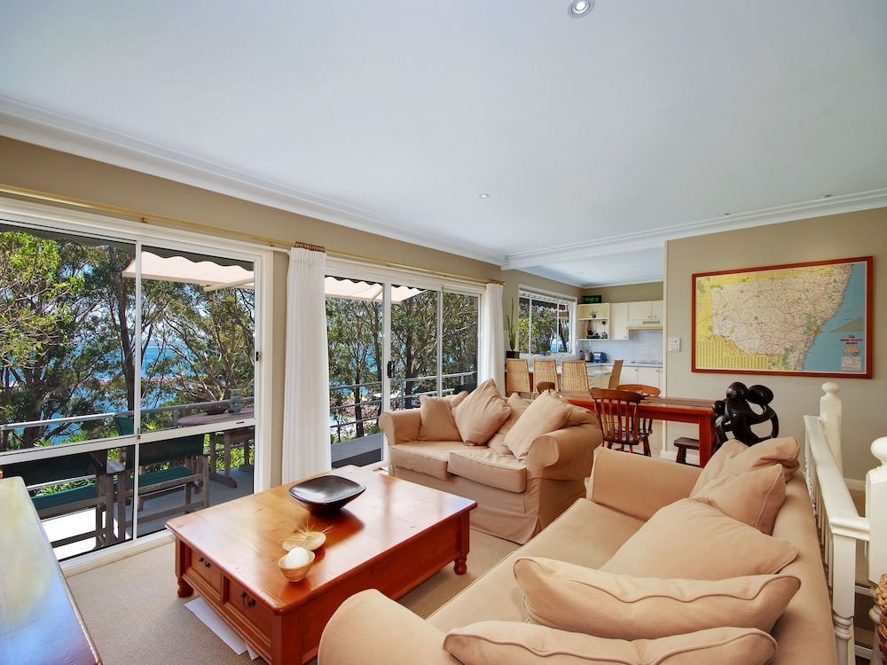 Nelson Bay Vacations - The Bay Escape at Nelson Bay - Property Image 6